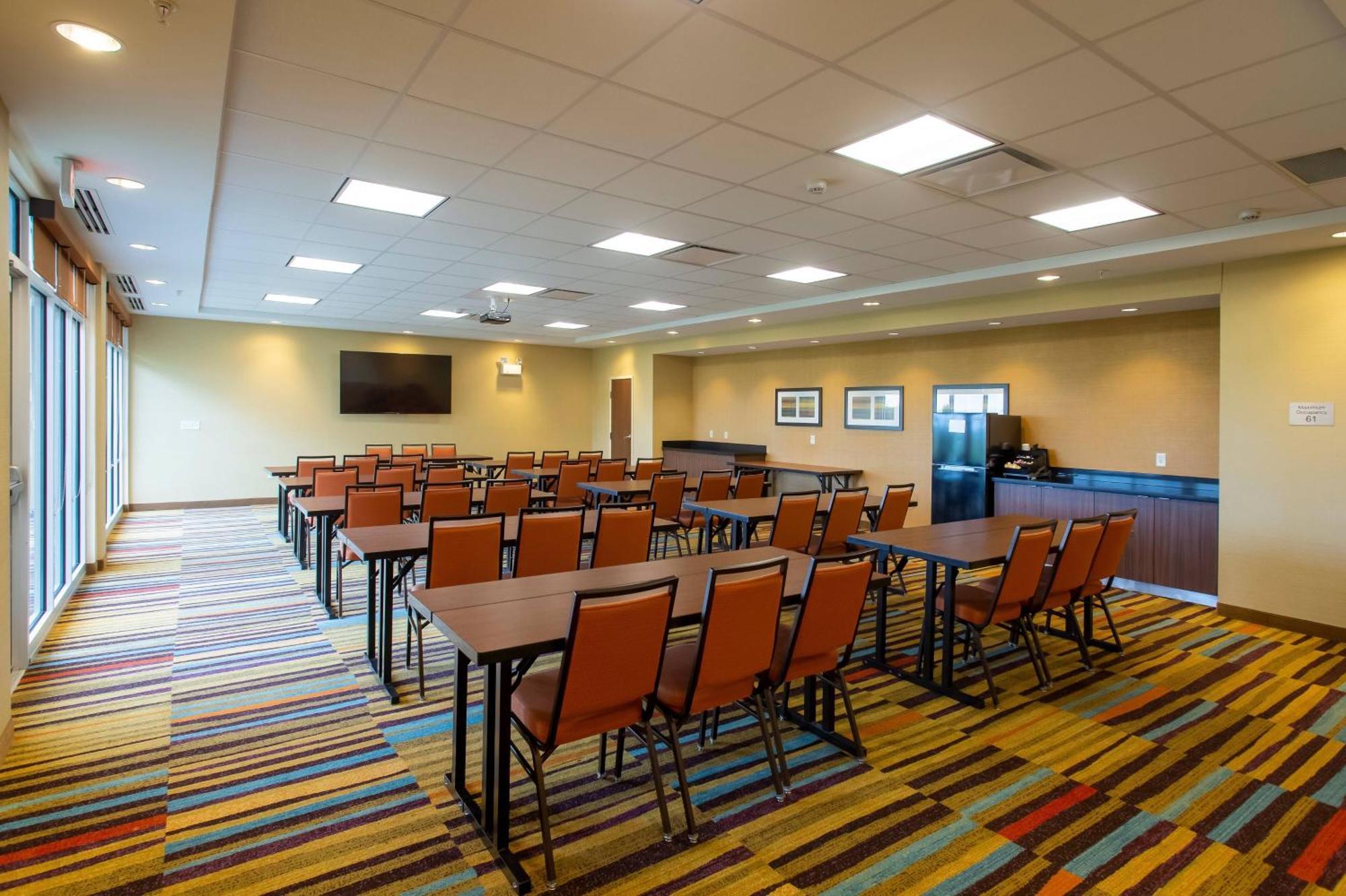 Fairfield Inn & Suites By Marriott Jamestown Ngoại thất bức ảnh